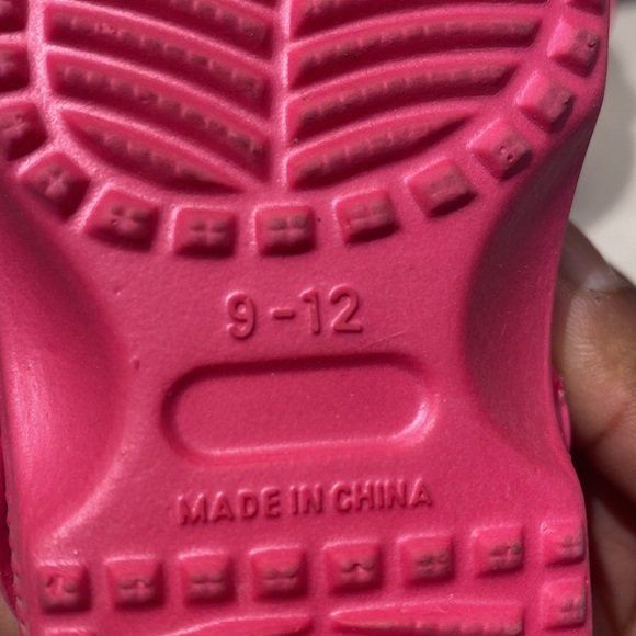 Newborn Babygirl Girls Shoes 6 pair 0-9 months - Picture 3 of 10